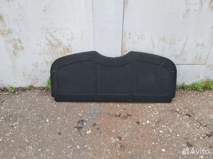 Задняя полка