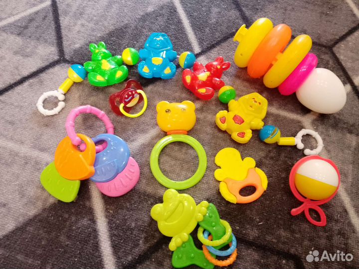 Игрушки погремушки