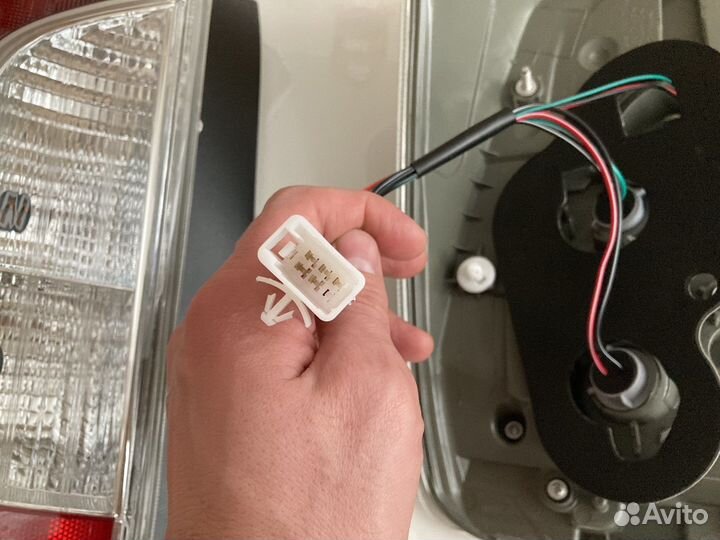 Фонарь задний (2шт) Toyota Prius (2011-2015) - LED