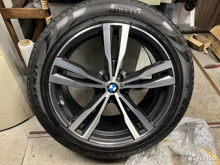 BMW X7 Колеса R21 (оригинал) 754M