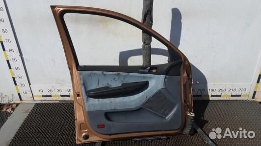 Дверь передняя левая skoda fabia 1 (7DN02EN01)