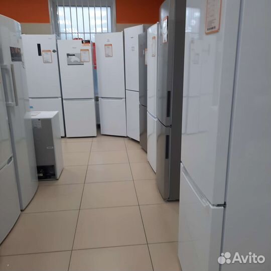 Холодильники с гарантией.Доставка