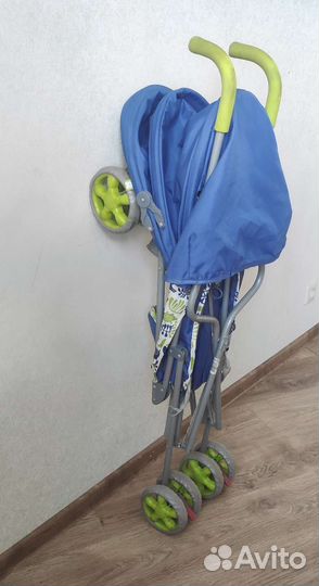 Прогулочная коляска- трость
