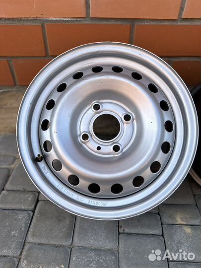 Штампованные диски r15