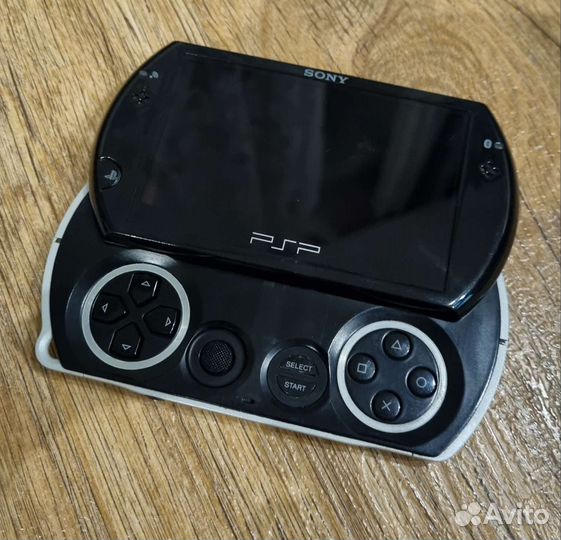 PSP GO - N1008 16Gb (Прошитая)