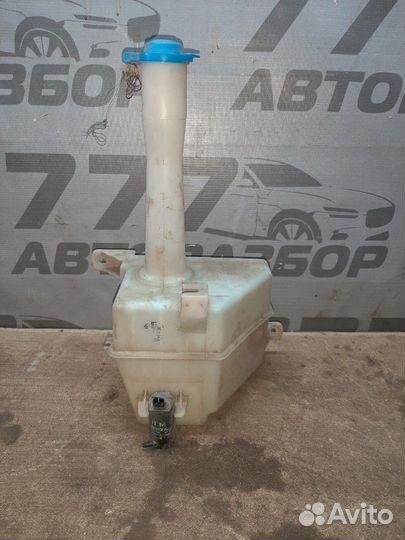 Бачок омывателя Hyundai Sonata 5 EF