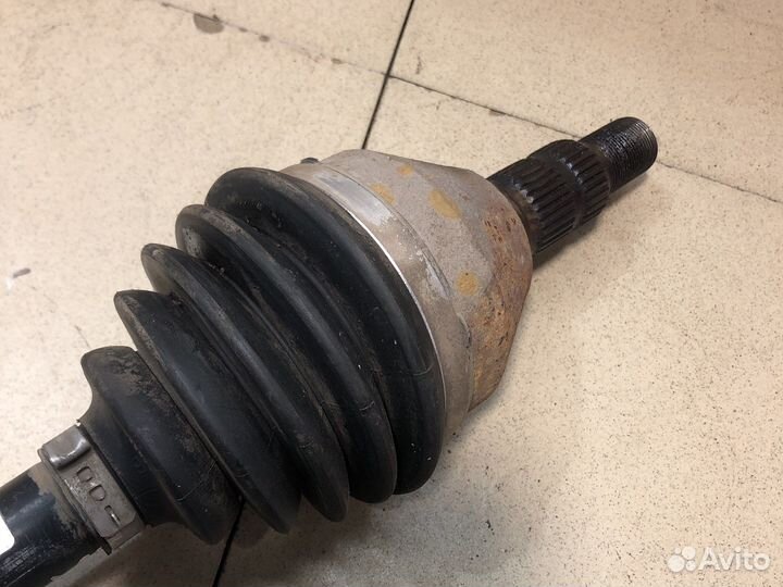 Opel Insignia 2.0 AT Передний привод правый левый