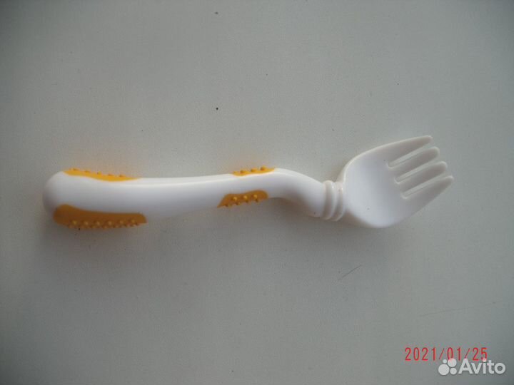 Поильник,контейнер из 3-х ярусов,вилочка,бутылочки