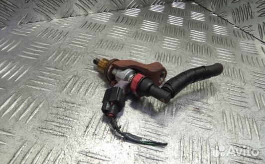 Форсунка управляющая дизельная toyota avensis T27