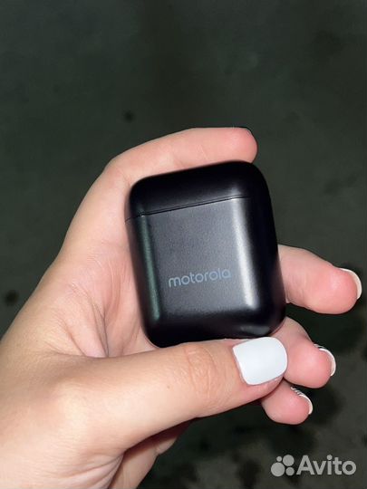 Беспроводные наушники motorola vervebuds 110