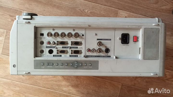 Проектор sharp VR-610