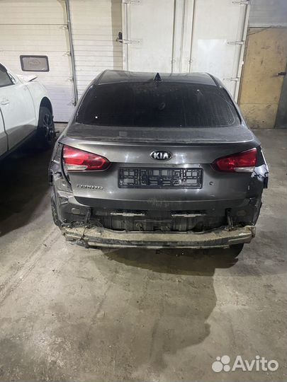1 в наличии запчасти на kia cerato 3
