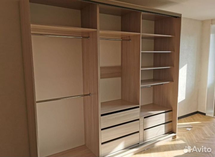 Стенка в гостиную