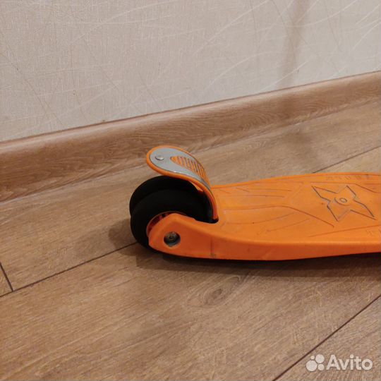 Детский самокат trolo