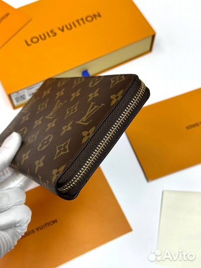 Louis vuitton кошелек