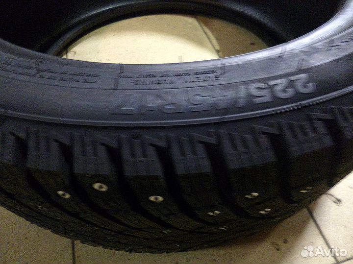 Triangle IcelynX TI501 205/70 R15 100T