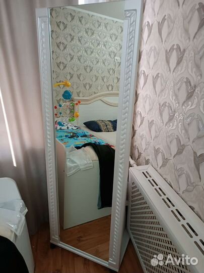 Зеркало напольное на колесах бу