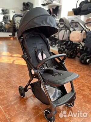Прогулочная коляска Leclerc Magic fold plus Black