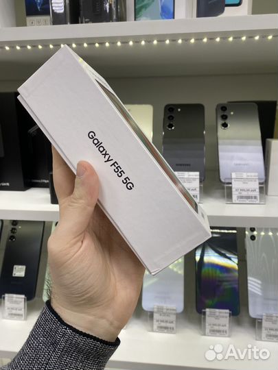 Samsung Galaxy F55, 8/256 ГБ