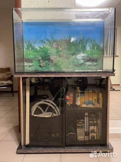 Аквариум с тумбой бу