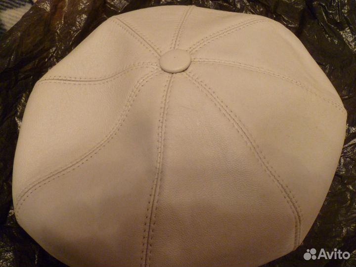 Шапка-фуражка женская