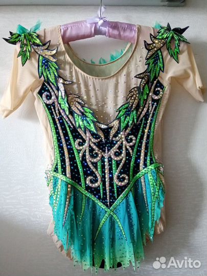 Купальник для художественной гимнастики