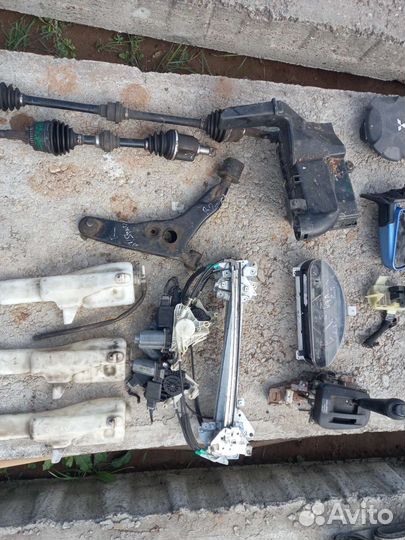 Запчасти carisma (каризма)