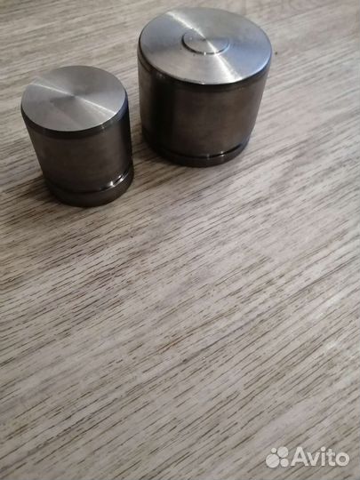 Поршень переднего и заднего суппорта pajero sport2