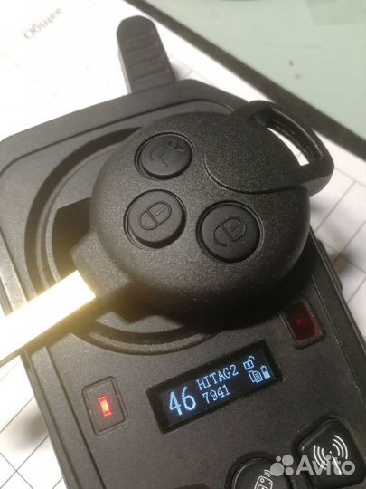 Новый ключ Smart Benz PCF7941 451