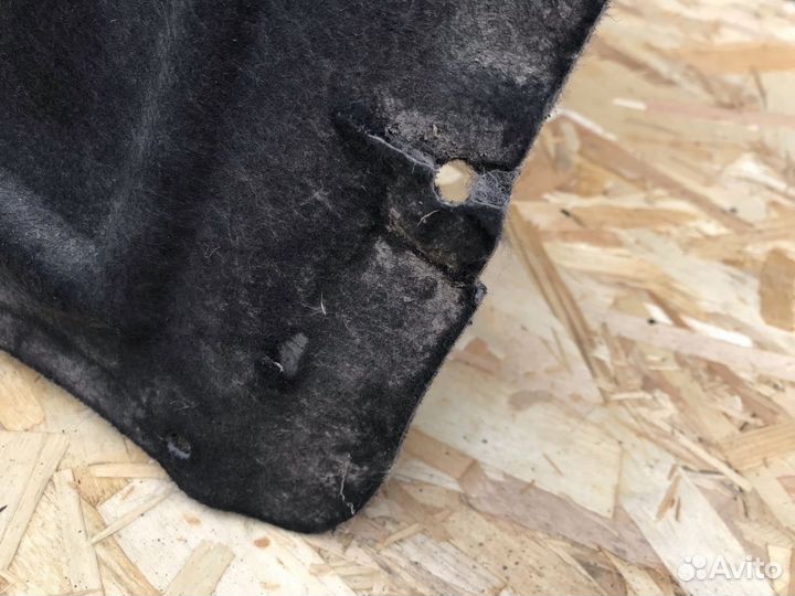 Локер передний левый Audi Q8 2021