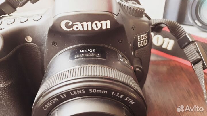 Зеркальный Фотоаппарат canon eos 60d с объективом