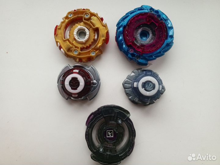 Beyblade Burst God от Takara Tomy и Hasbro