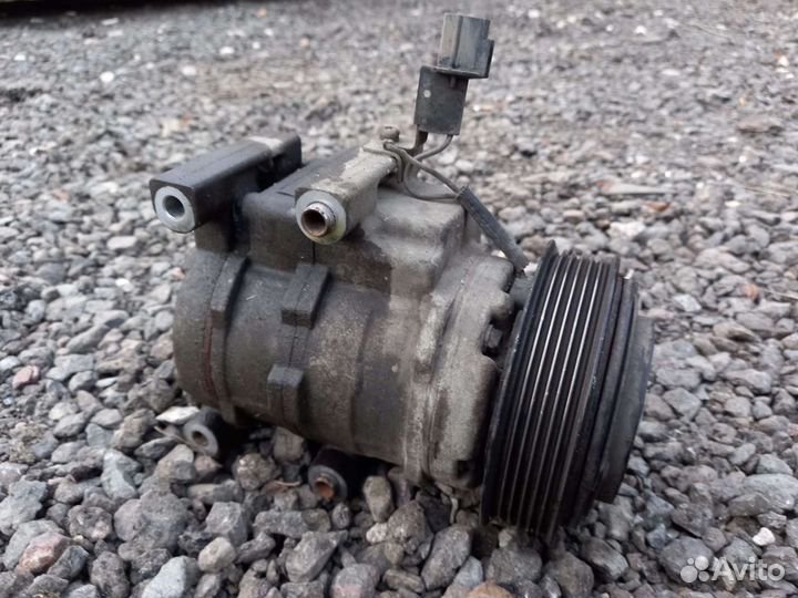 Компрессор кондиционера Solaris 1 Rio 3