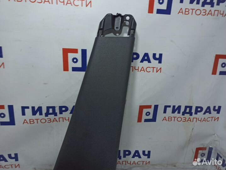 Обшивка стойки средней правой нижняя LADA X-Ray Cr
