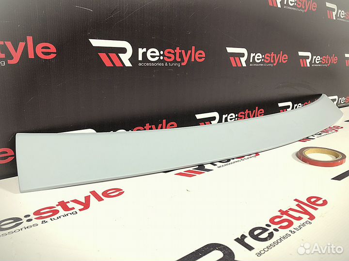 Спойлер на Стекло Lexus ES250 с18г