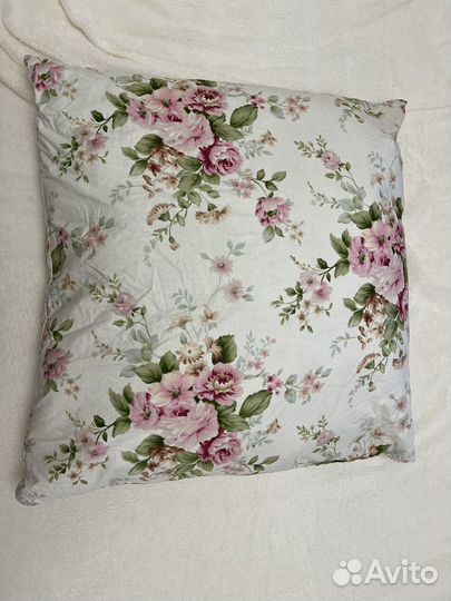 Подушка 70х70 пуховая