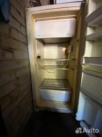 Холодильник бирюса 2