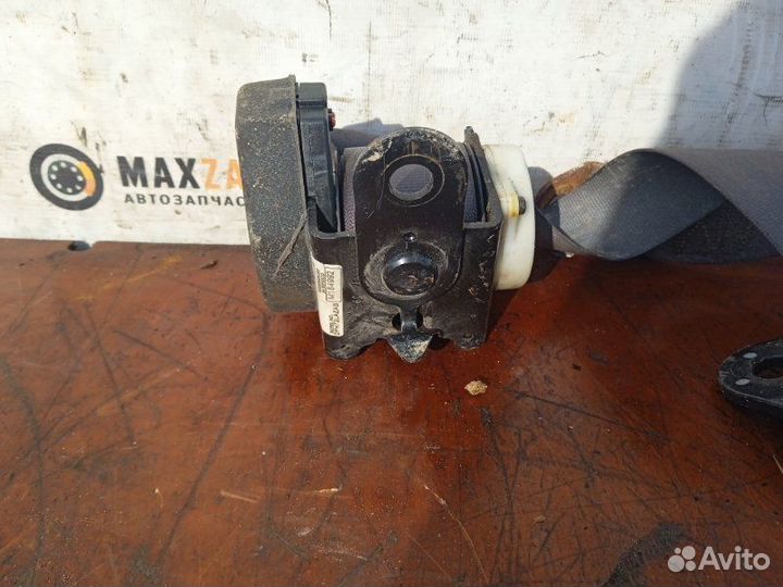 Ремень безопасности Chrysler Intrepid задн. прав