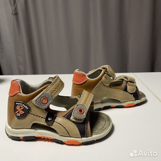 Босоножки для мальчика