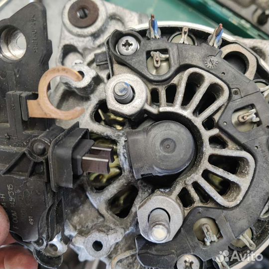 Генератор VAG 06F903023F