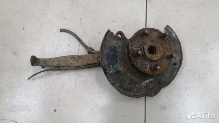 Кулак поворотный правый Honda CR-V