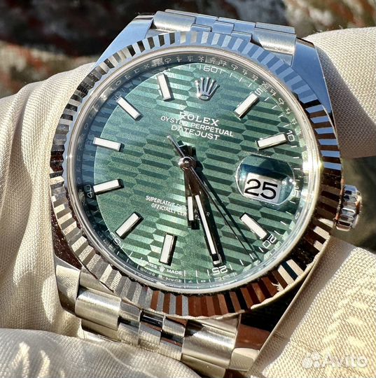 Rolex Datejust 41mm green (new)