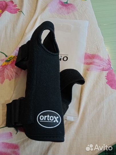 Ортез на лучезапястный сустав левый