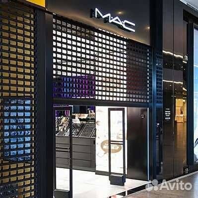 Автоматические перфорированные роллеты для витрин