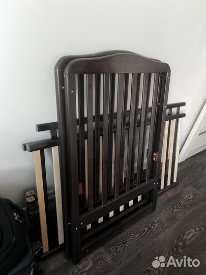 Кроватка для новорожденных