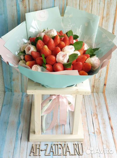 Клубничные подарки