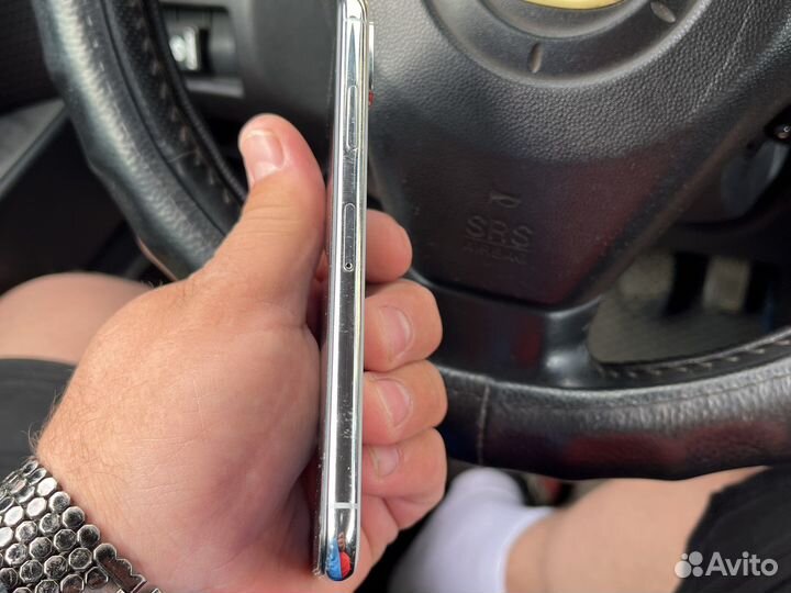 iPhone Xs, 64 ГБ