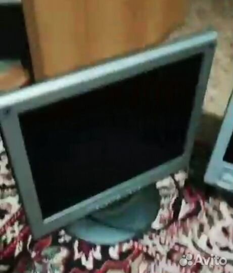 Монитор 15 дюймов