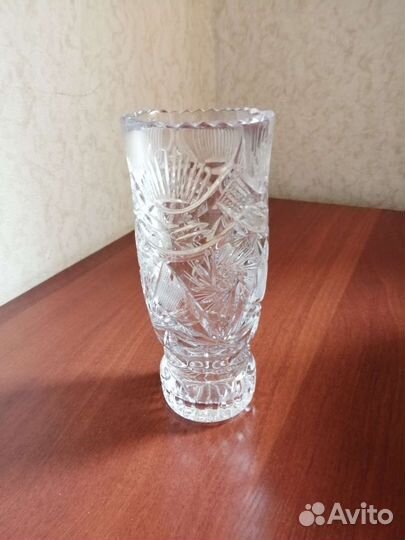 Ваза хрустальная