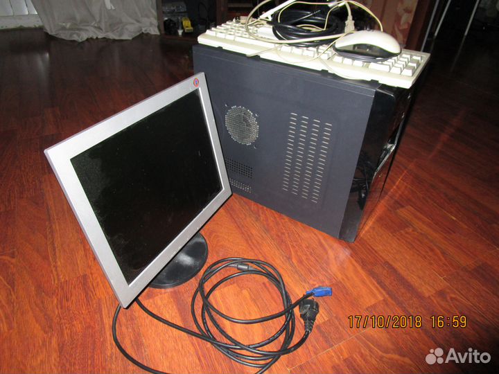 Монитор самсунг